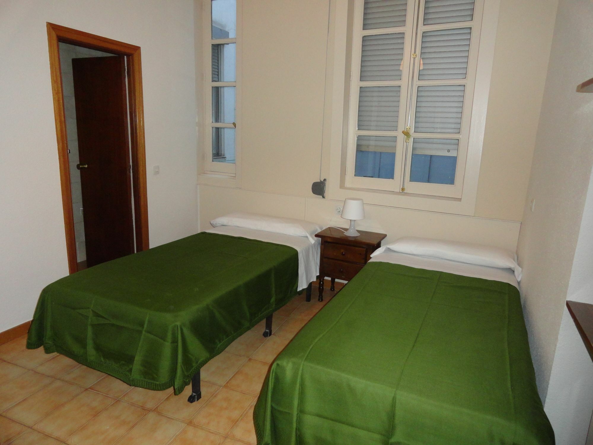Hostal Alistana Madrid Eksteriør bilde
